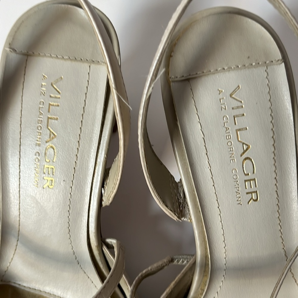 Villager Shoes Kitten Heels Pearl White Size 6 - Picture 6 of 12